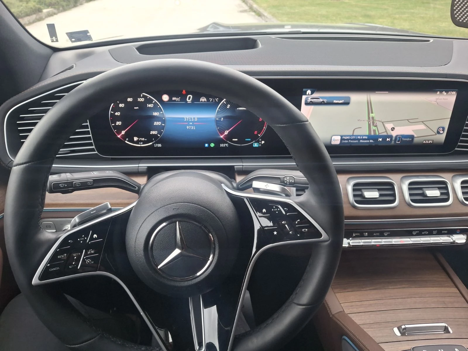 Mercedes-Benz GLS 350 d 4MATIC, снимка 15 - Автомобили и джипове - 54028405