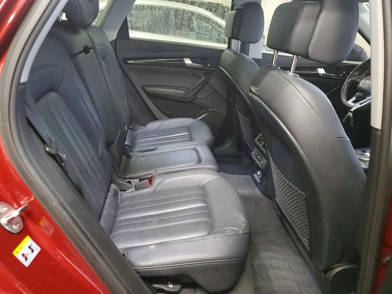 Audi Q5 Premium Plus / 2.0 TFSI Turbo / 4x4 / КОЖА , снимка 11 - Автомобили и джипове - 54636612