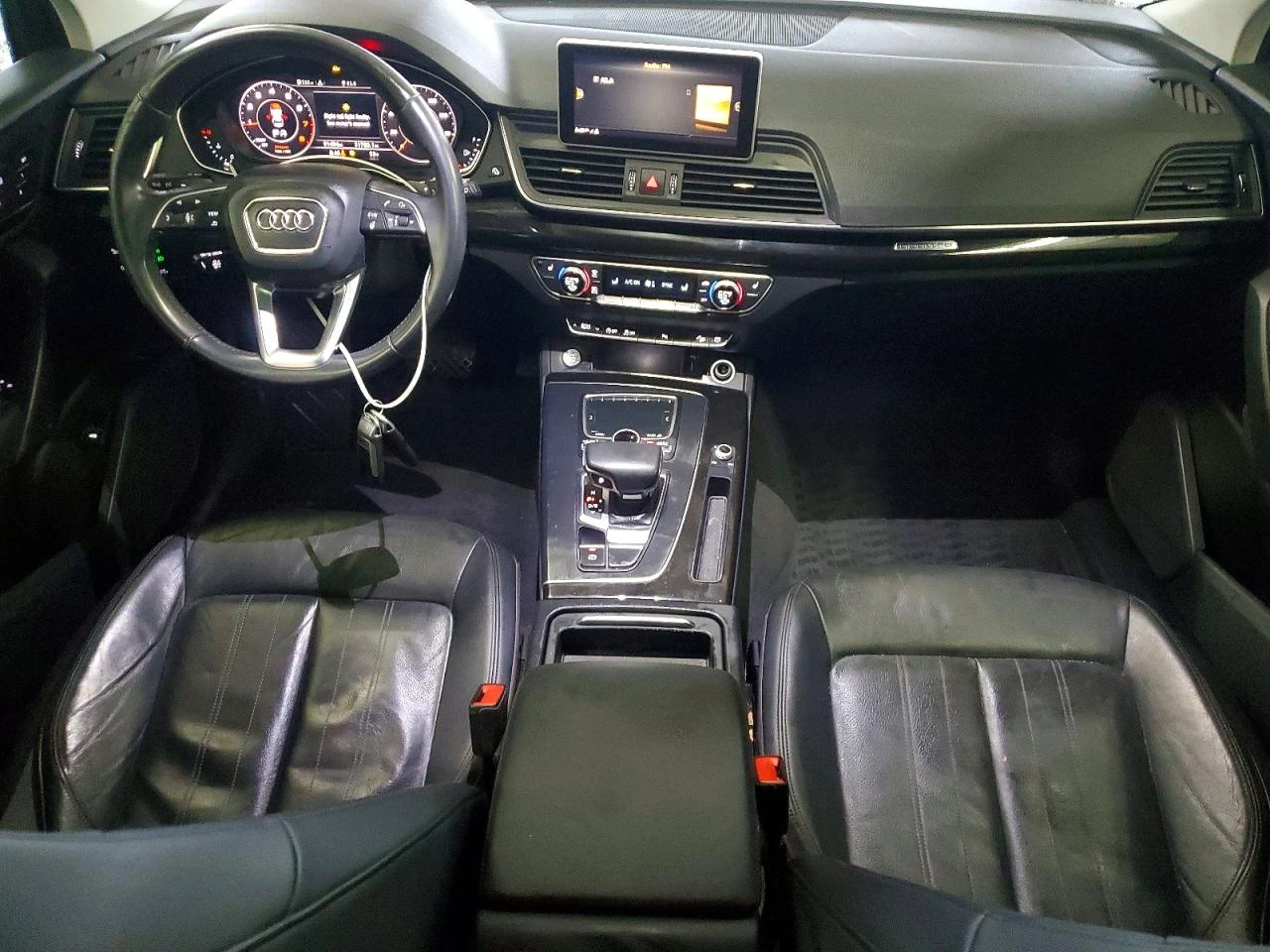 Audi Q5 Premium Plus / 2.0 TFSI Turbo / 4x4 / КОЖА , снимка 8 - Автомобили и джипове - 54636612