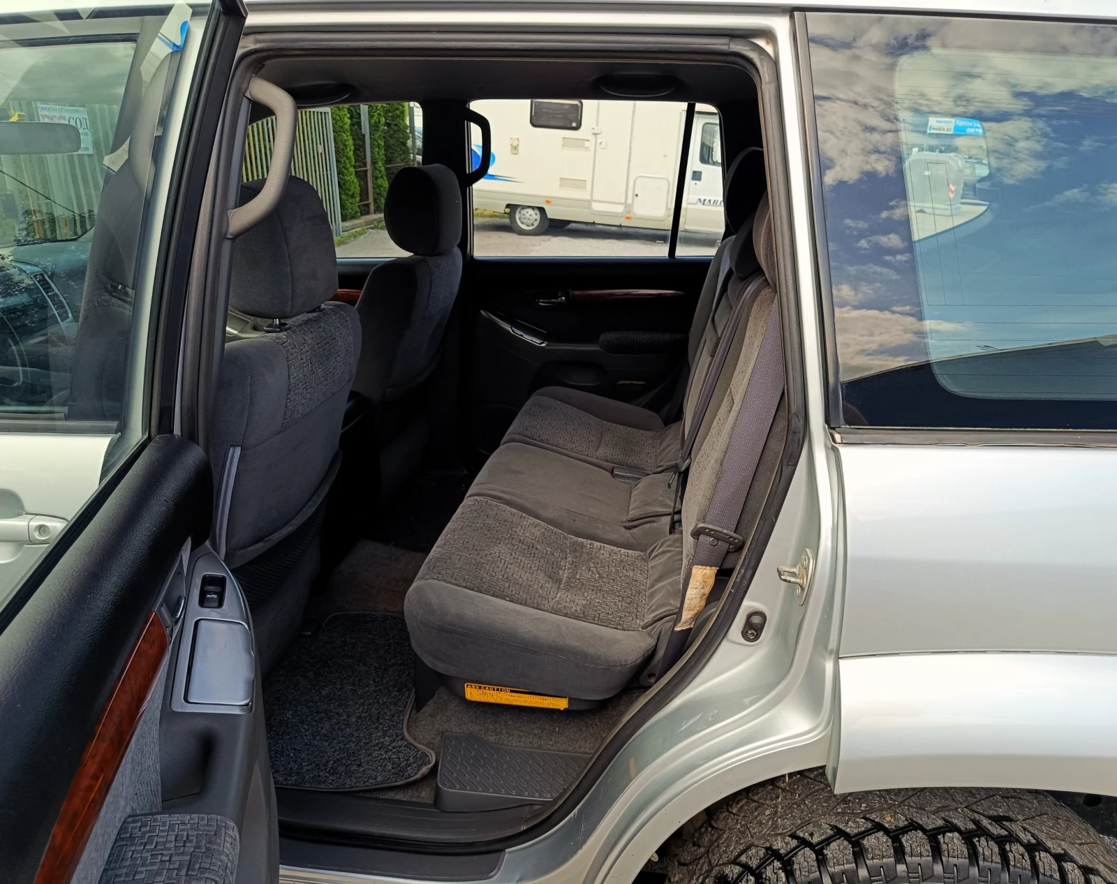 Toyota Land cruiser 3.0 D4D* 4X4* БАВНИ* БЛОКАЖИ* АВТОМАТИК* ИТАЛИЯ* , снимка 15 - Автомобили и джипове - 54739064