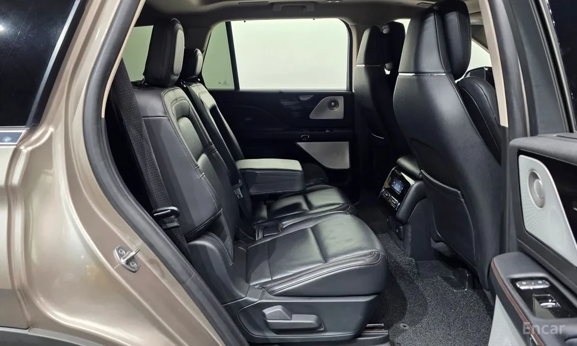 Lincoln Aviator 3.0 Bi-turbo Reserve Full, снимка 10 - Автомобили и джипове - 54903842