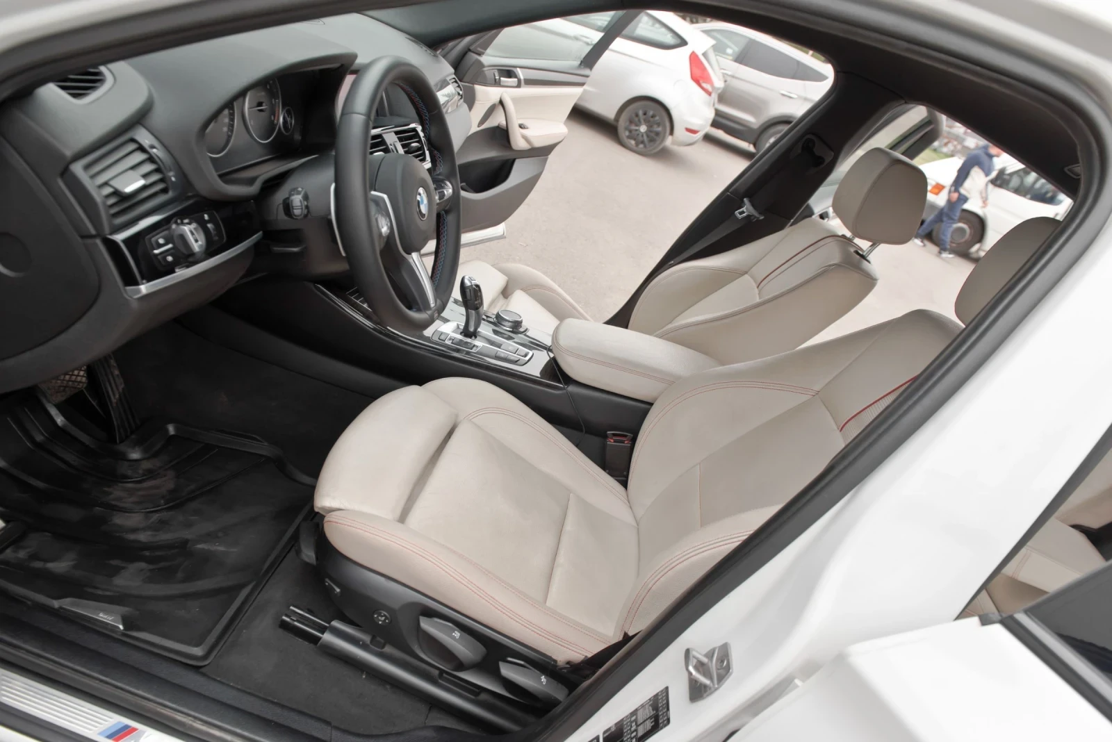 BMW X4 2.0 D, снимка 6 - Автомобили и джипове - 55381147