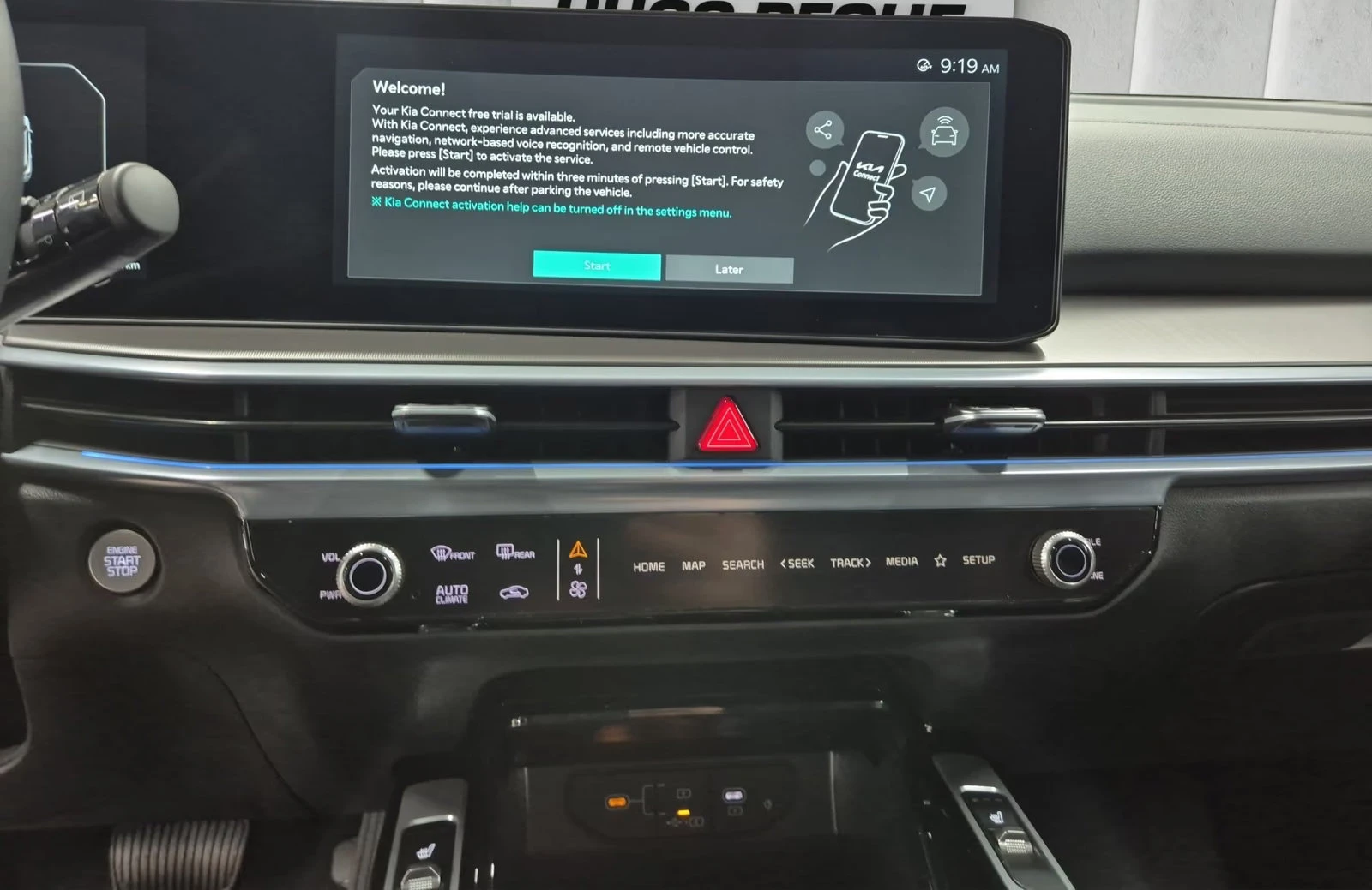 Kia Sorento PHEV/252HP/SPIRIT/AWD/360/PANO/MEMO/LED/604q, снимка 11 - Автомобили и джипове - 55691735