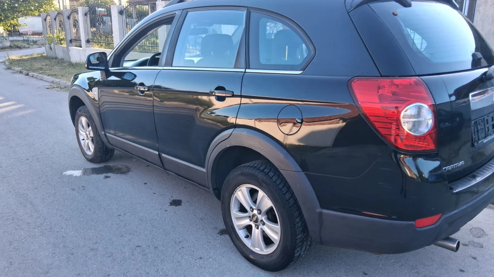 Chevrolet Captiva 2.4i 136K.C, снимка 5 - Автомобили и джипове - 55702531