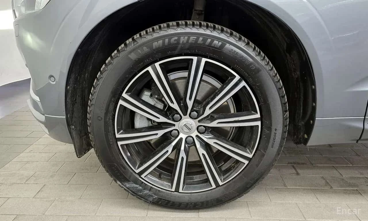 Volvo XC60 T6 Inscription, снимка 5 - Автомобили и джипове - 55749894