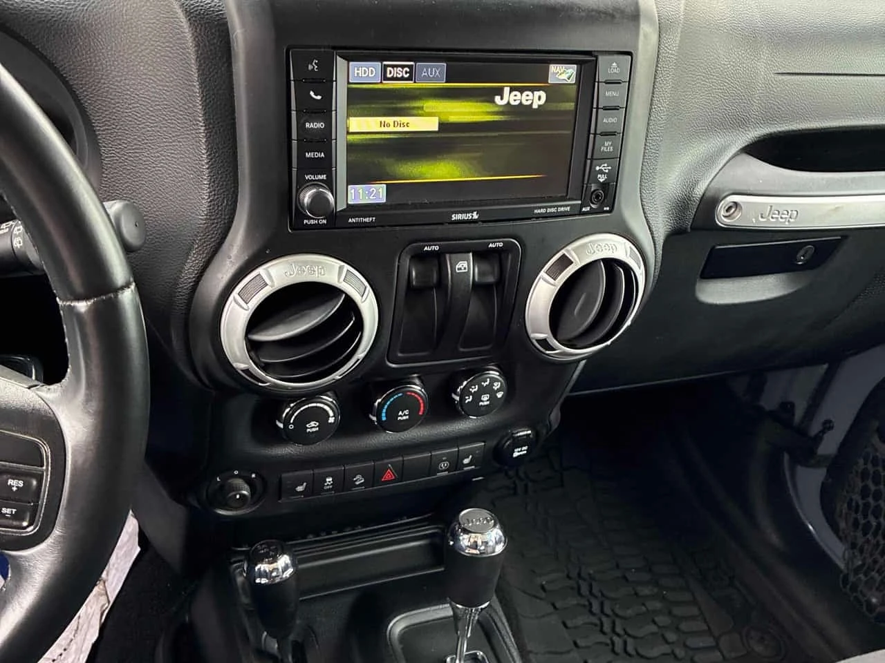 Jeep Wrangler * Sahara * АВТОКРЕДИТ * , снимка 9 - Автомобили и джипове - 56175254