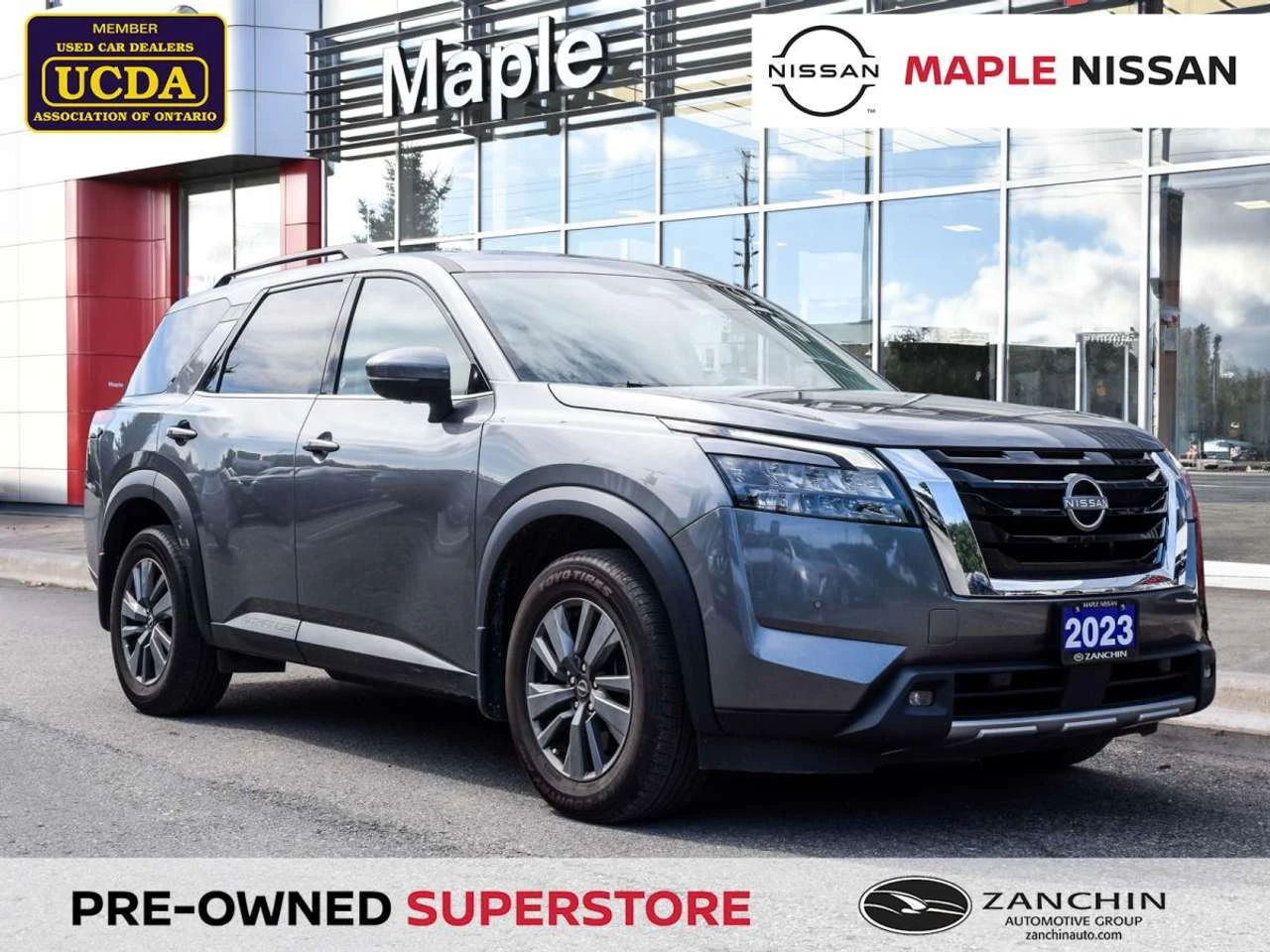 Nissan Pathfinder SV 4WD | Clean CarFax | Certified