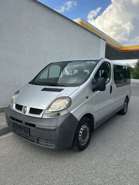 ������ Renault Trafic