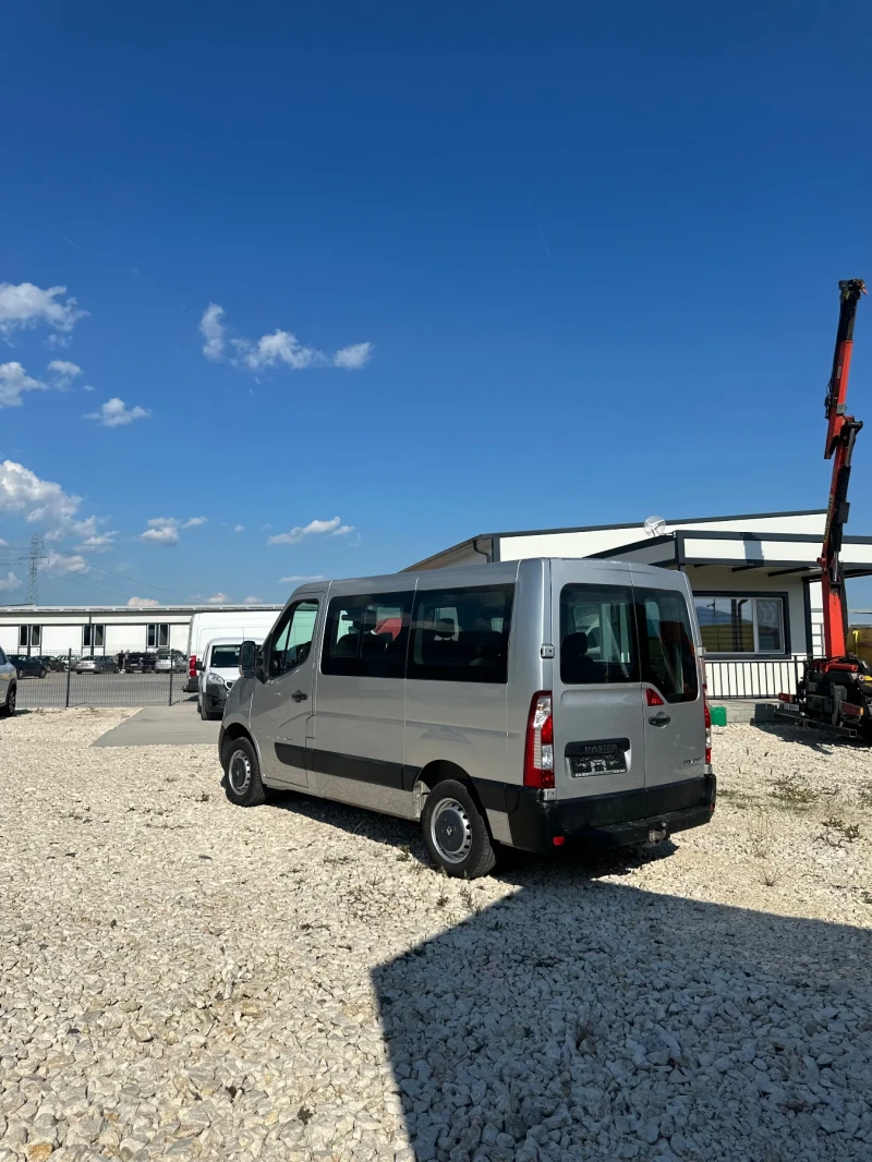 Renault Master 100к реални!Сервизна история!!!, снимка 5 - Бусове и автобуси - 50539500