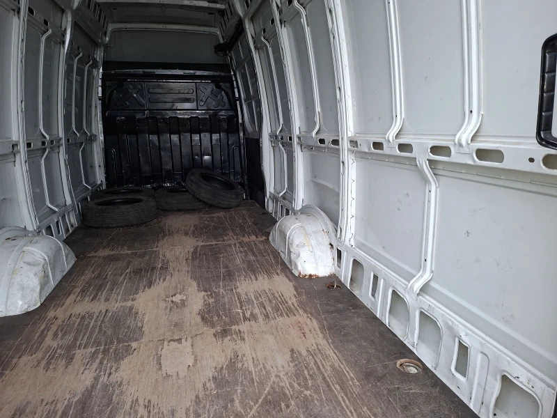 Iveco 35S18, снимка 6 - Бусове и автобуси - 53510477