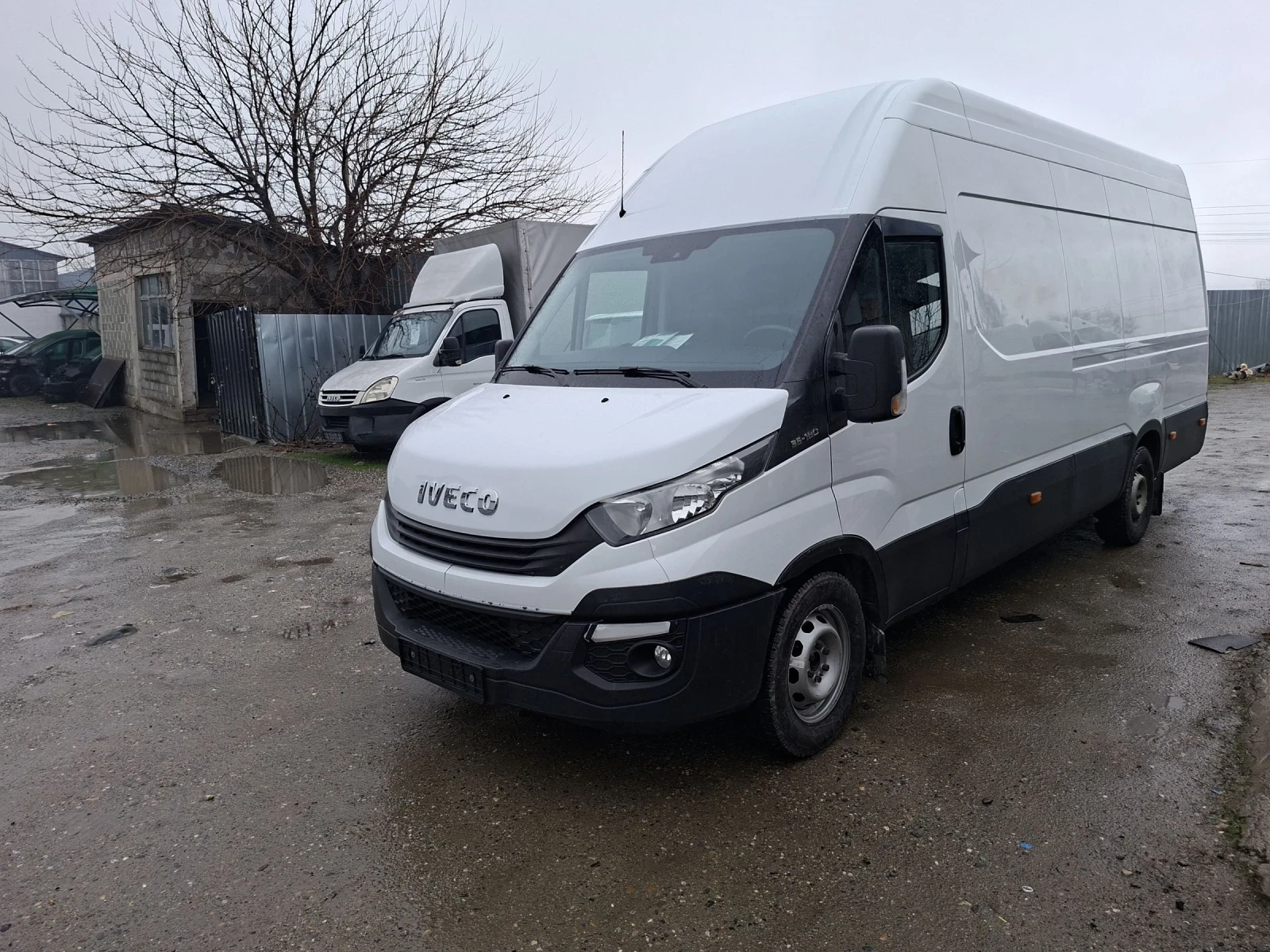 Iveco 35S18  - изображение 2