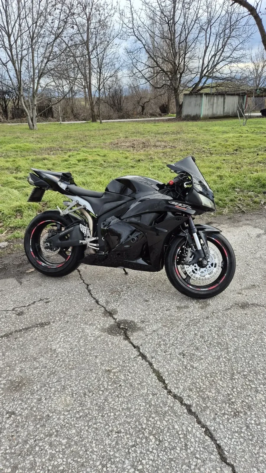 Honda Cbr 600RR - изображение 2