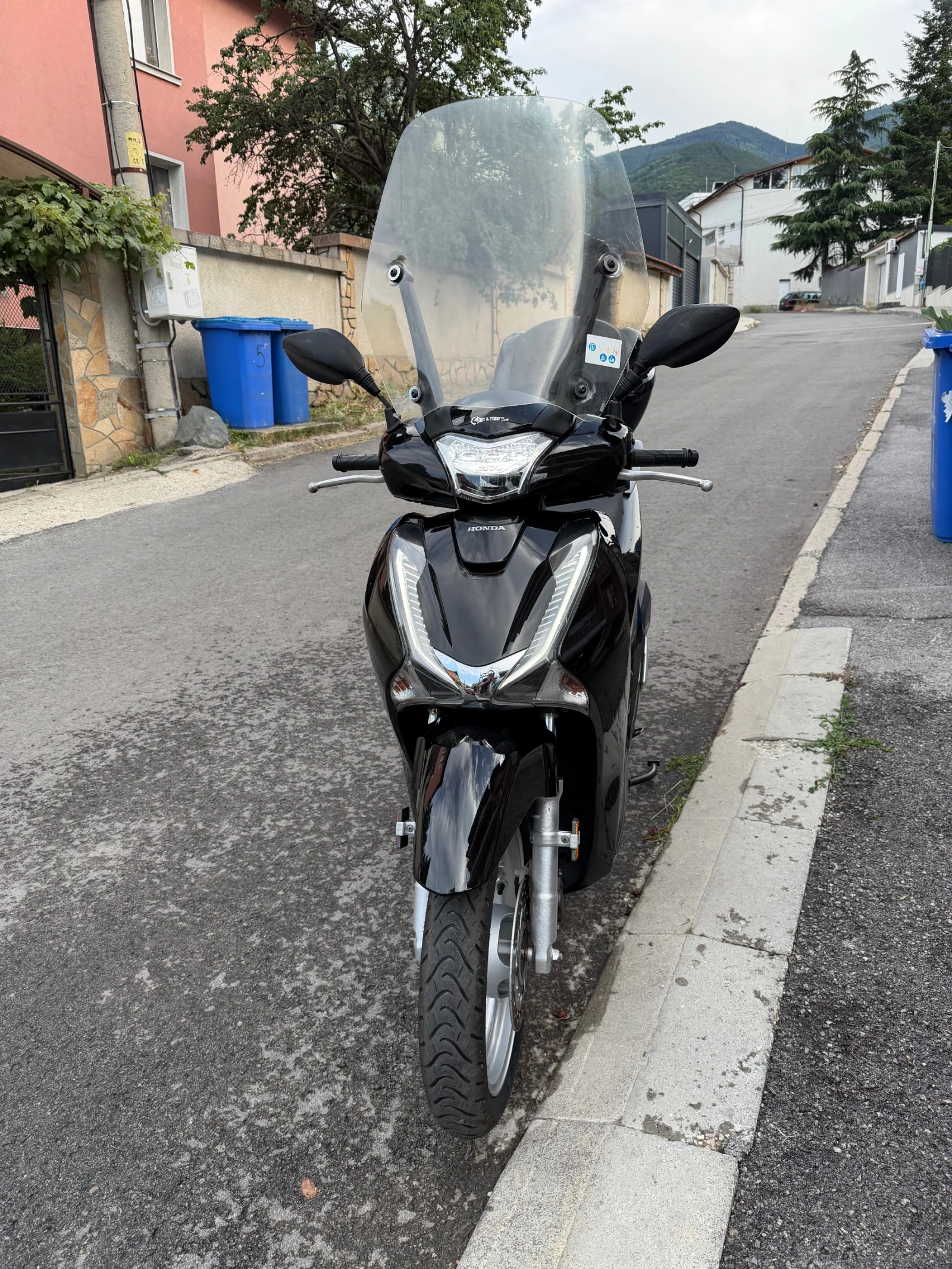 Honda Sh SH 125, снимка 2 - Мотоциклети и мототехника - 55426532