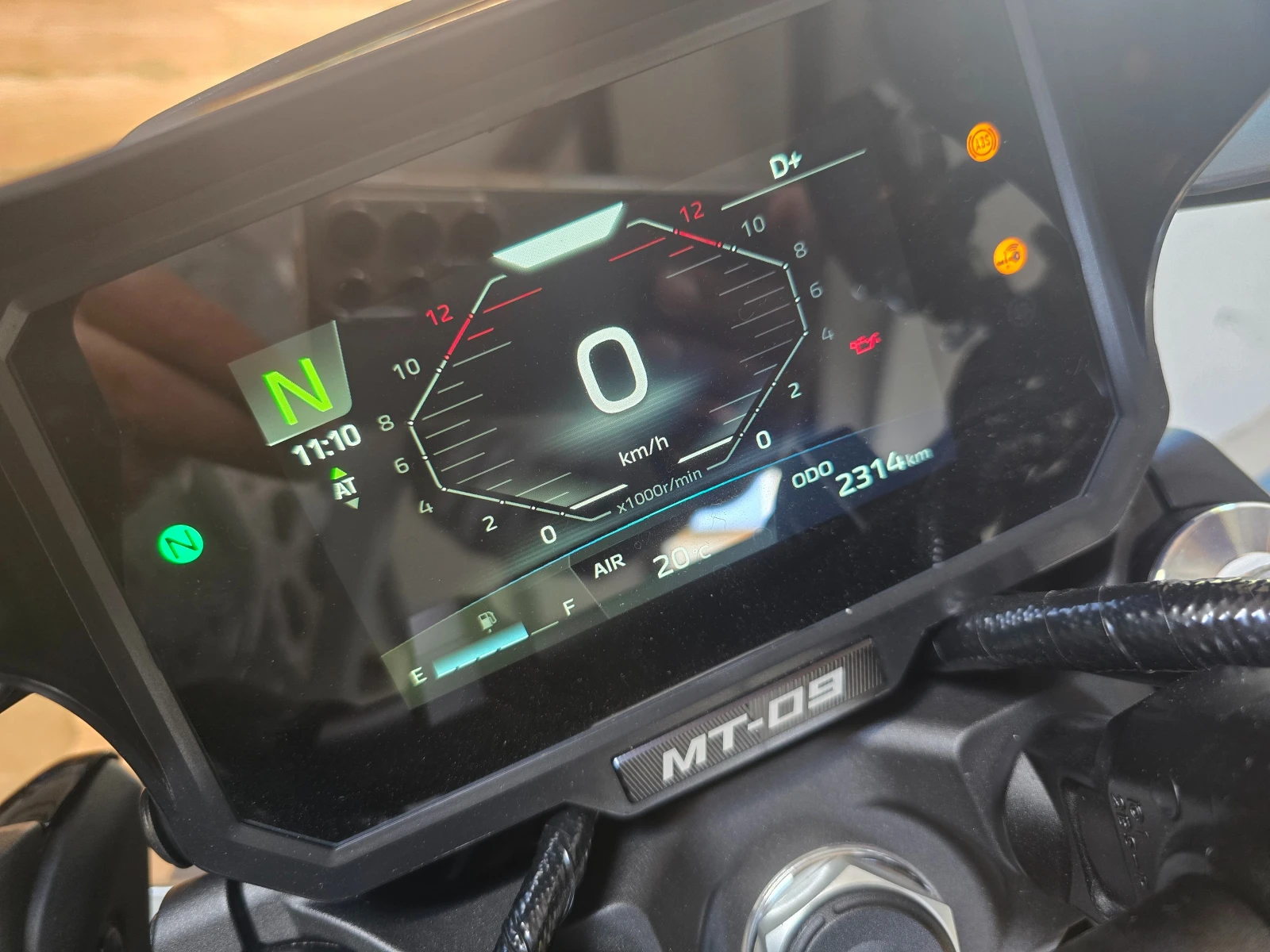 Yamaha Mt-09 Y-AMT 2025  NEW 2300KM!!!, снимка 16 - Мотоциклети и мототехника - 56060447