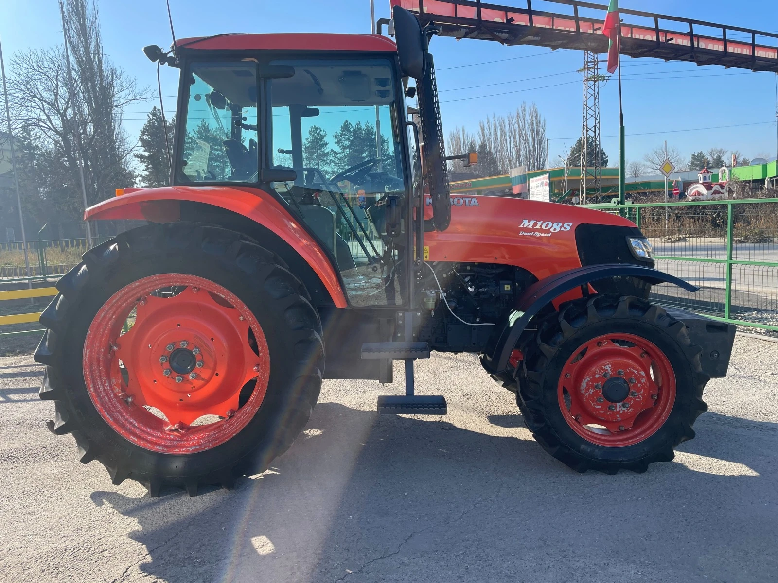 ������� Kubota M108 S | Mobile.bg � ����������� 7