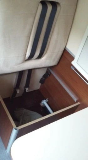 Кемпер Mercedes-Benz 312, снимка 16