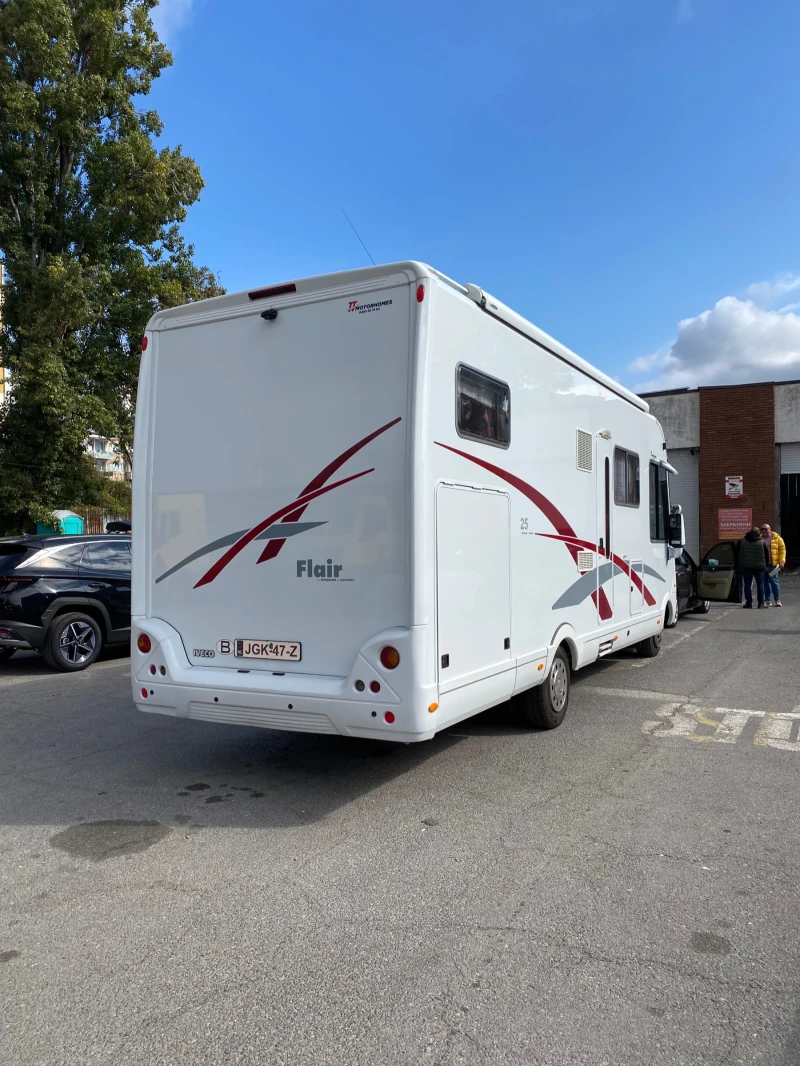 Кемпер Niesmann Bischoff Flair 7100, снимка 6 - Каравани и кемпери - 52051585