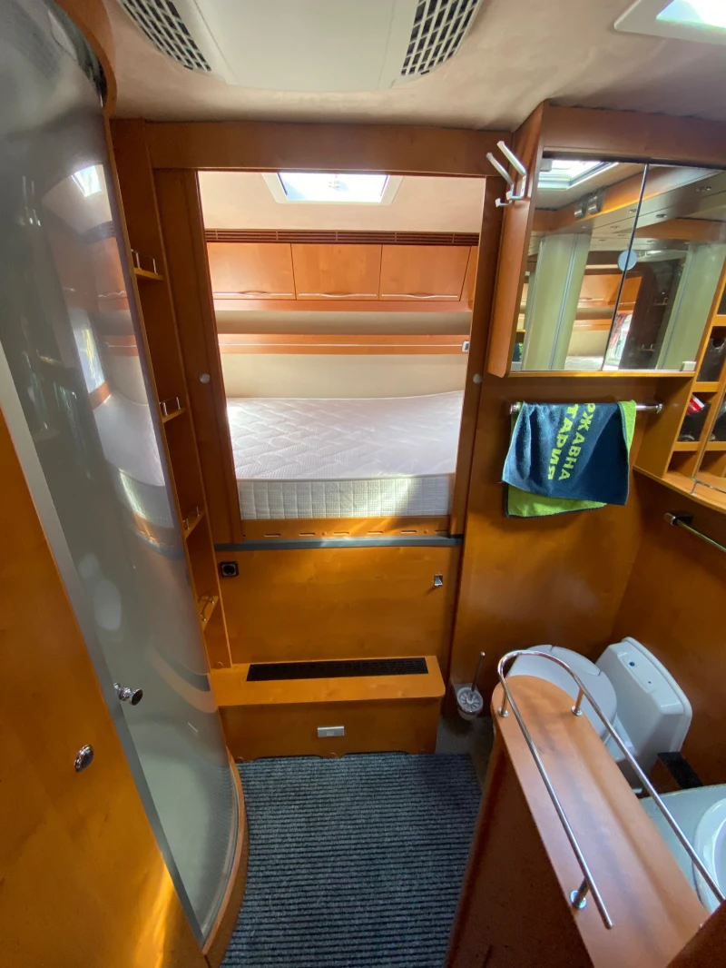 Кемпер Niesmann Bischoff Flair 7100, снимка 10 - Каравани и кемпери - 52051585