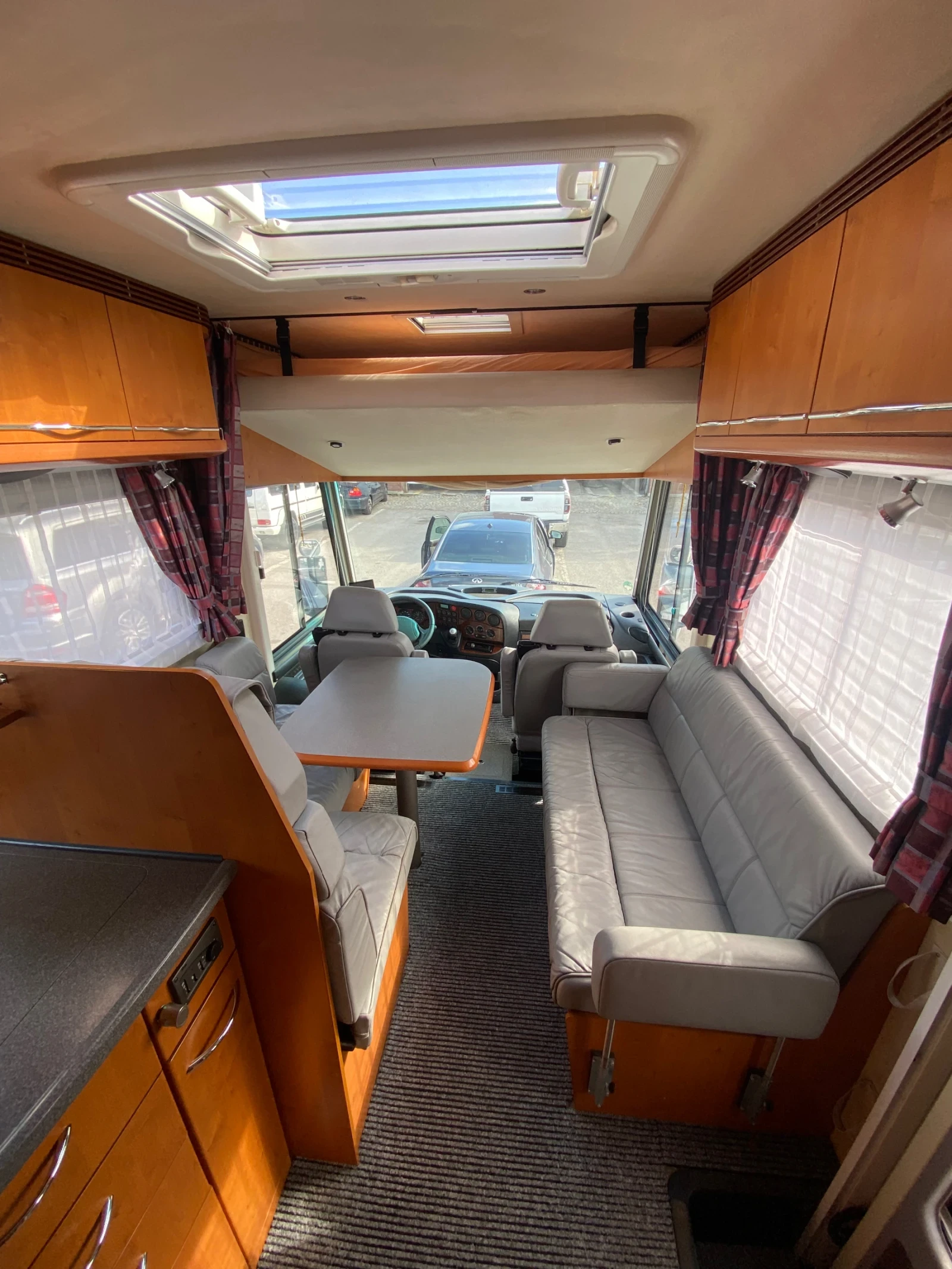 ������ Niesmann Bischoff Flair 7100 | Mobile.bg � ����������� 11