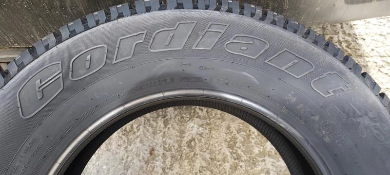 Гуми Всесезонни 205/70R15, снимка 4 - Гуми и джанти - 32557442