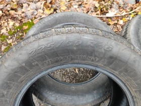 Гуми Зимни 225/60R16, снимка 3 - Гуми и джанти - 49404701