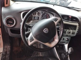 Lancia Delta 1.6, снимка 4