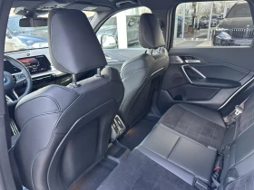 BMW iX1 xDrive30, снимка 9