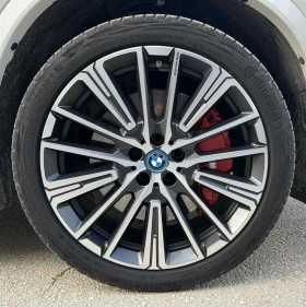 BMW iX1 xDrive30, снимка 5