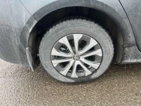 Toyota Corolla * Hybrid LE * ПОДГРЕВ * КАМЕРА * NAVI * ПАМЕТ, снимка 14