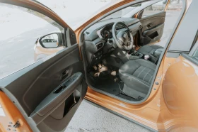 Dacia Sandero Stepway ECO-G 100/Газ-Бензин, снимка 9