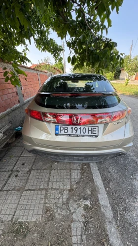     Honda Civic 1.4i 