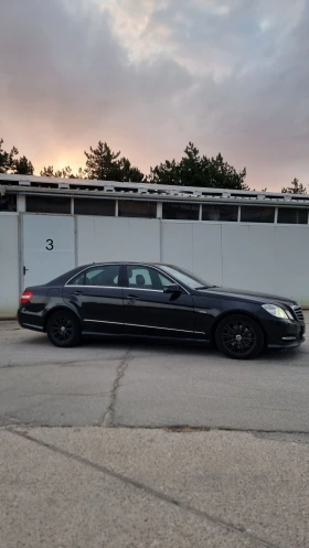 Обява за продажба на Mercedes-Benz E 350 E350d  Лизинг без доказване на доходи  ~20 500 лв. - изображение 1