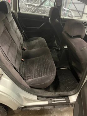 VW Passat 1.9 TDI - 2200 € / 4302.83 лв. - 54812550 6