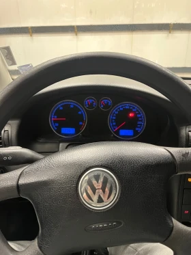 VW Passat 1.9 TDI - 2200 € / 4302.83 лв. - 54812550 5