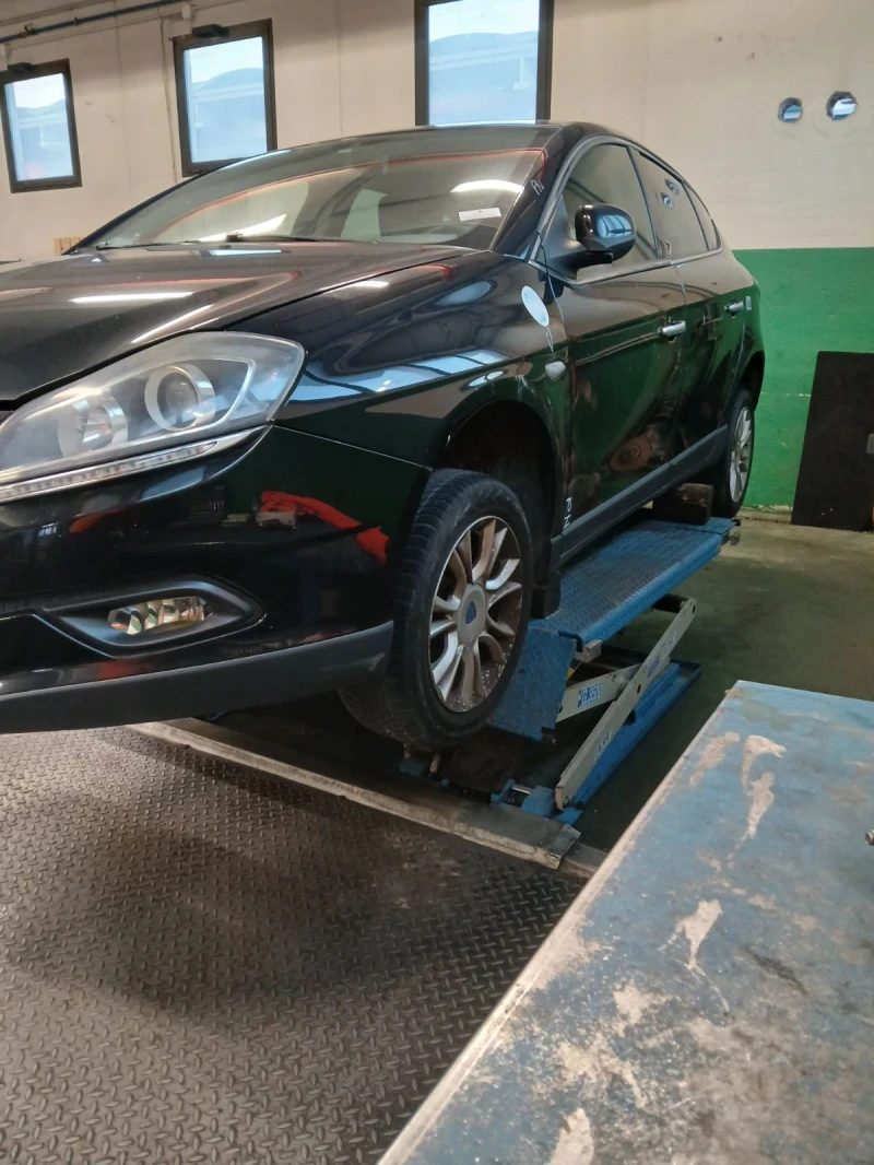 Lancia Delta 1.6, снимка 8 - Автомобили и джипове - 49999300