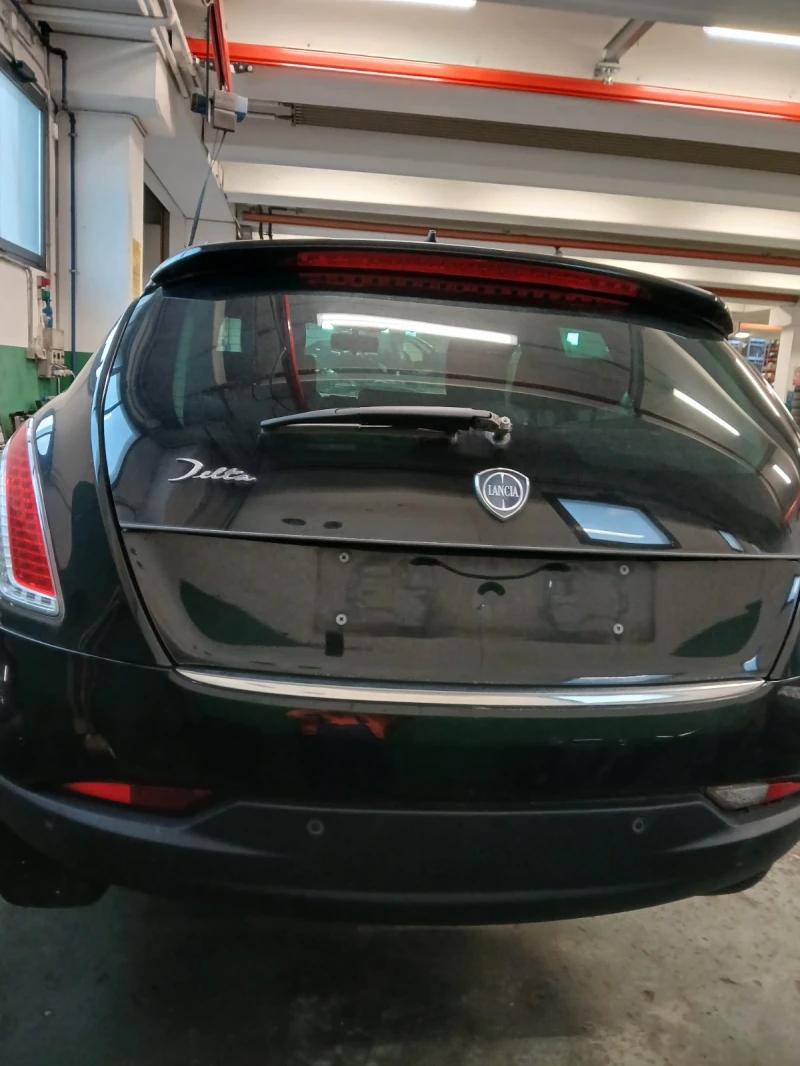 Lancia Delta 1.6, снимка 9 - Автомобили и джипове - 49999300