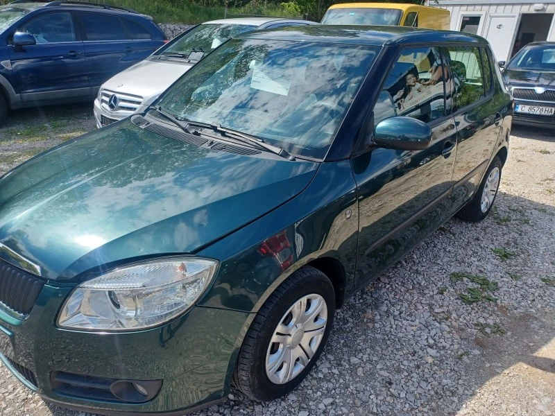 Skoda Fabia 1.2, снимка 1 - Автомобили и джипове - 47929359