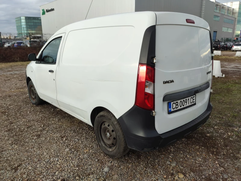 Dacia Dokker 1.6, снимка 4 - Автомобили и джипове - 48073162