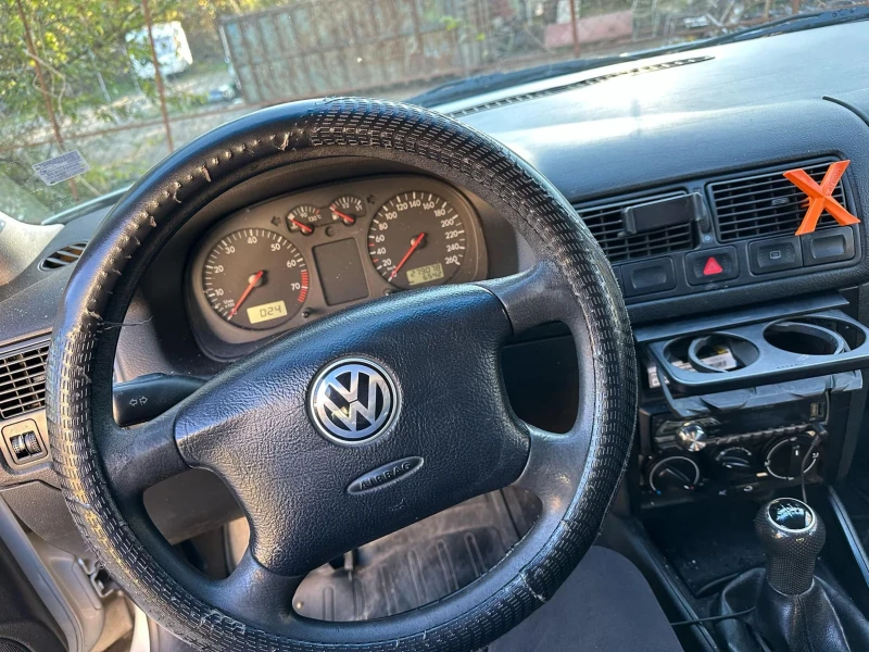 VW Golf, снимка 8 - Автомобили и джипове - 48518545