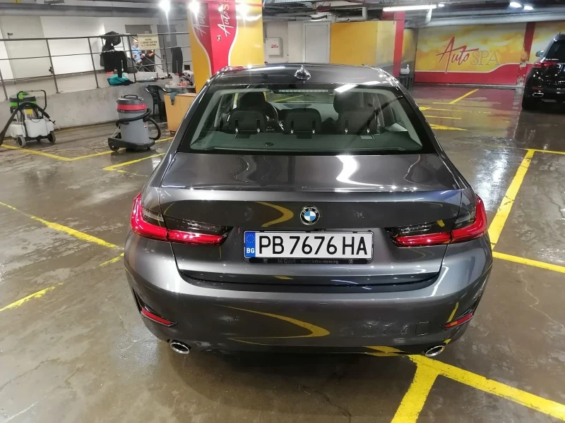 BMW 320 xDrive, снимка 2 - Автомобили и джипове - 48953800