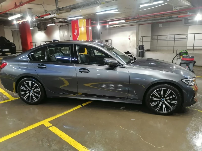 BMW 320 xDrive, снимка 4 - Автомобили и джипове - 48953800