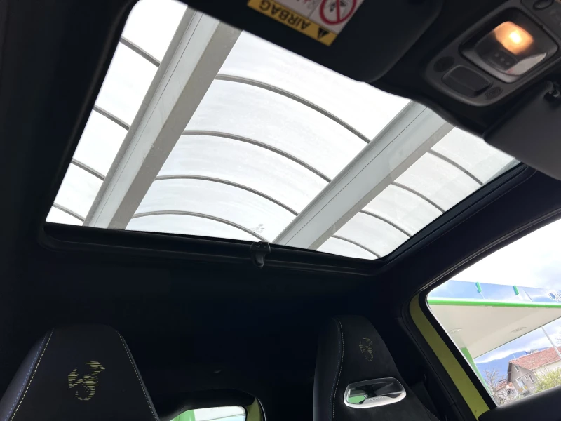 Fiat 500 e ABARTH/ TURISMO/ JBL/ CAMERA/ LED/ PANO/ 18/, снимка 15 - Автомобили и джипове - 49572924