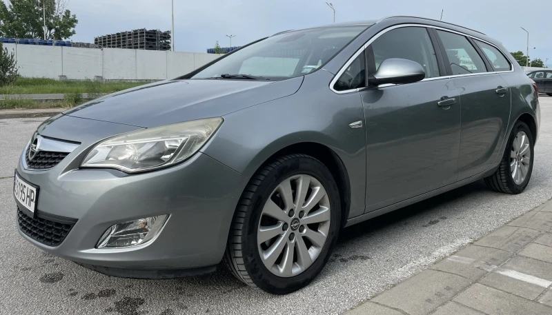 Opel Astra J Sports Tourer 1.7 CDTI (125 кс) COSMO