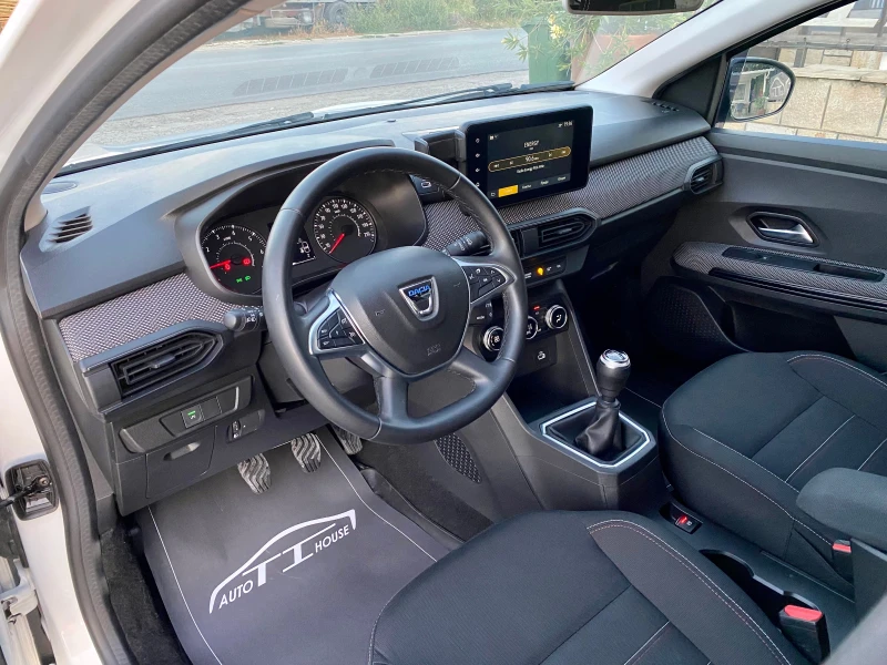 Dacia Jogger Extreme* Limited Edition* LPG* Full* , снимка 8 - Автомобили и джипове - 51619775