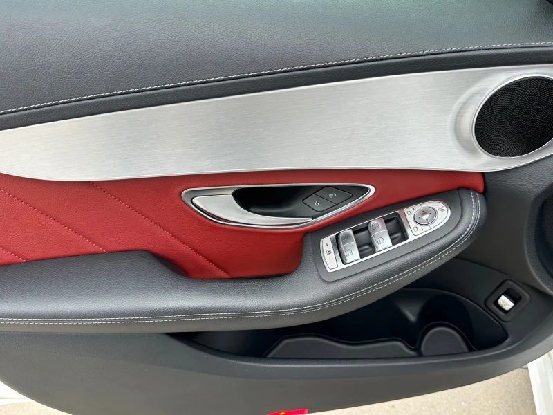 Mercedes-Benz C 220 d, AMG LINE, EXCLUSIVE, PANORAMA, CAMERA, СЕРВИЗНА, снимка 14 - Автомобили и джипове - 52442197