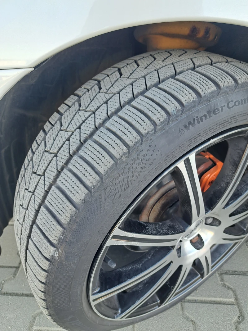 Subaru Legacy 2.5 GAZ, снимка 13 - Автомобили и джипове - 52634229