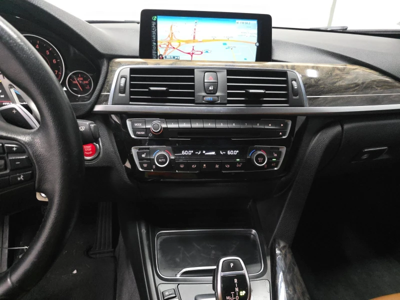 BMW 340, снимка 11 - Автомобили и джипове - 53115844