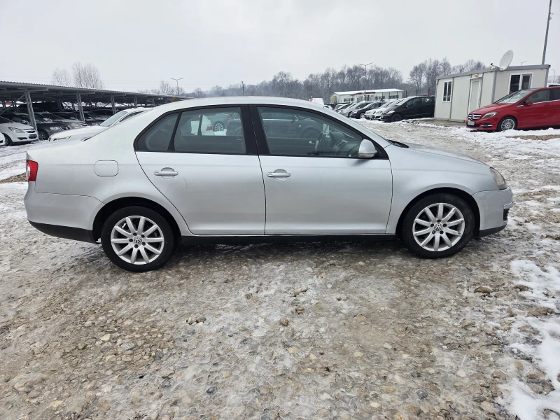 VW Jetta 1.9tdi* klima* , снимка 4 - Автомобили и джипове - 53374844