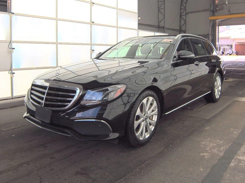 Mercedes-Benz E 450 AMG* 360* BURMASTER* PANO* AMBIENT* KEYLESS* М.ТОЧ - 52500 лв. - 84782105 1