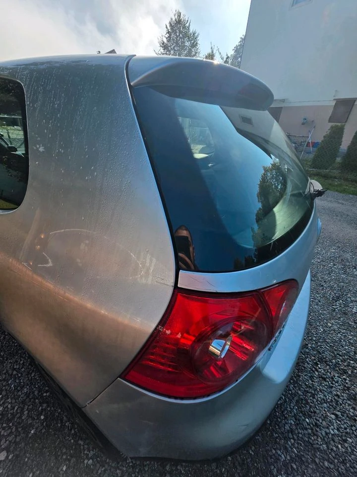 VW Golf 1.6, снимка 3 - Автомобили и джипове - 55871905